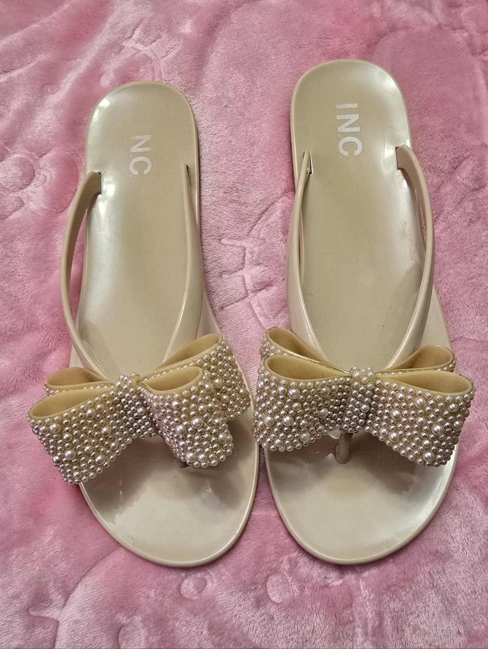 INC International Concepts Jelly Bow Sandals - Picture 4 of 8
